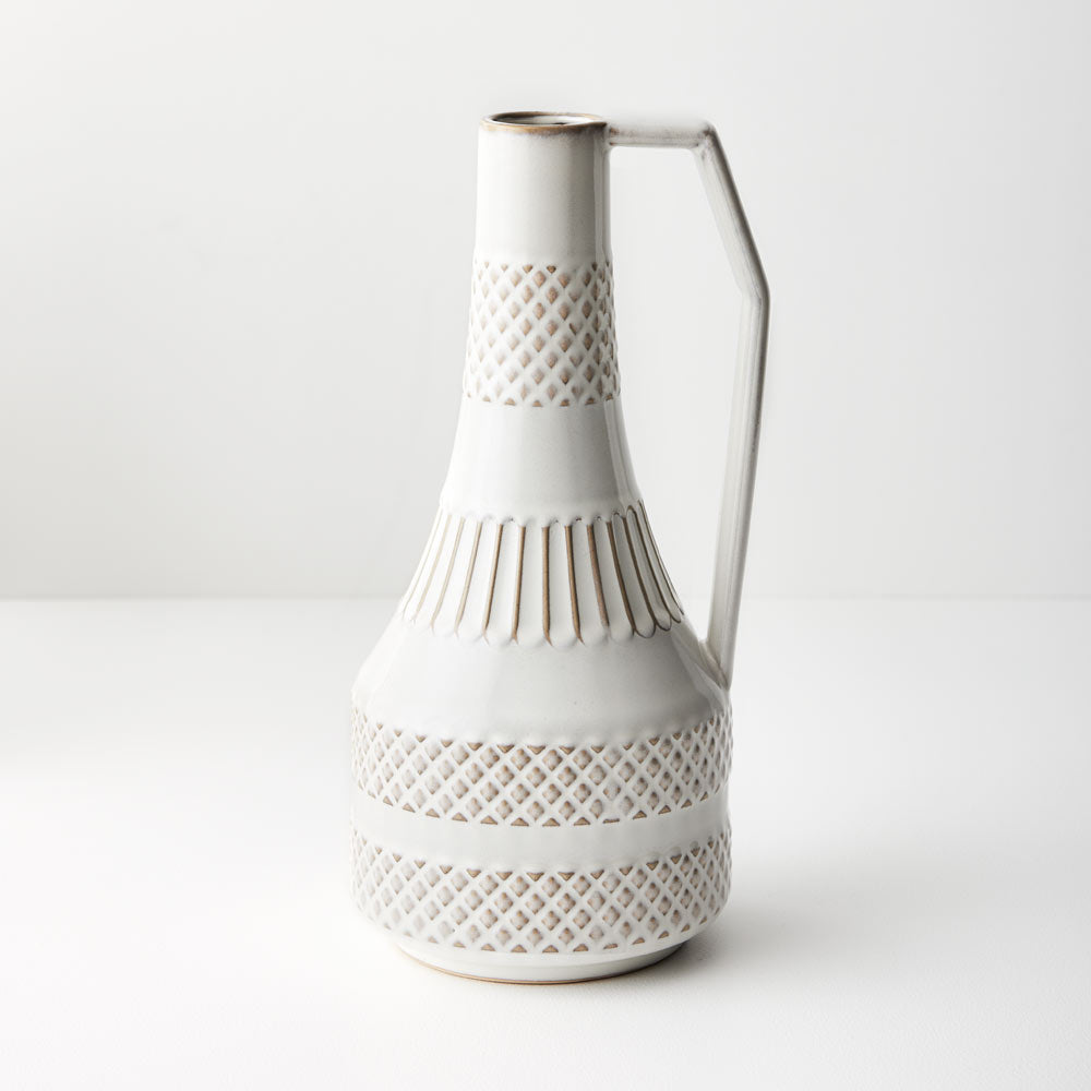 Trivana Vase